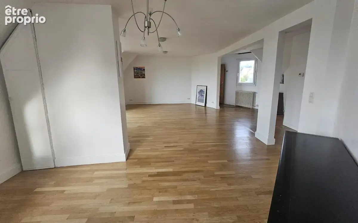 Appartement lumineux au charme rare. Centre de Guingamp - photo 3