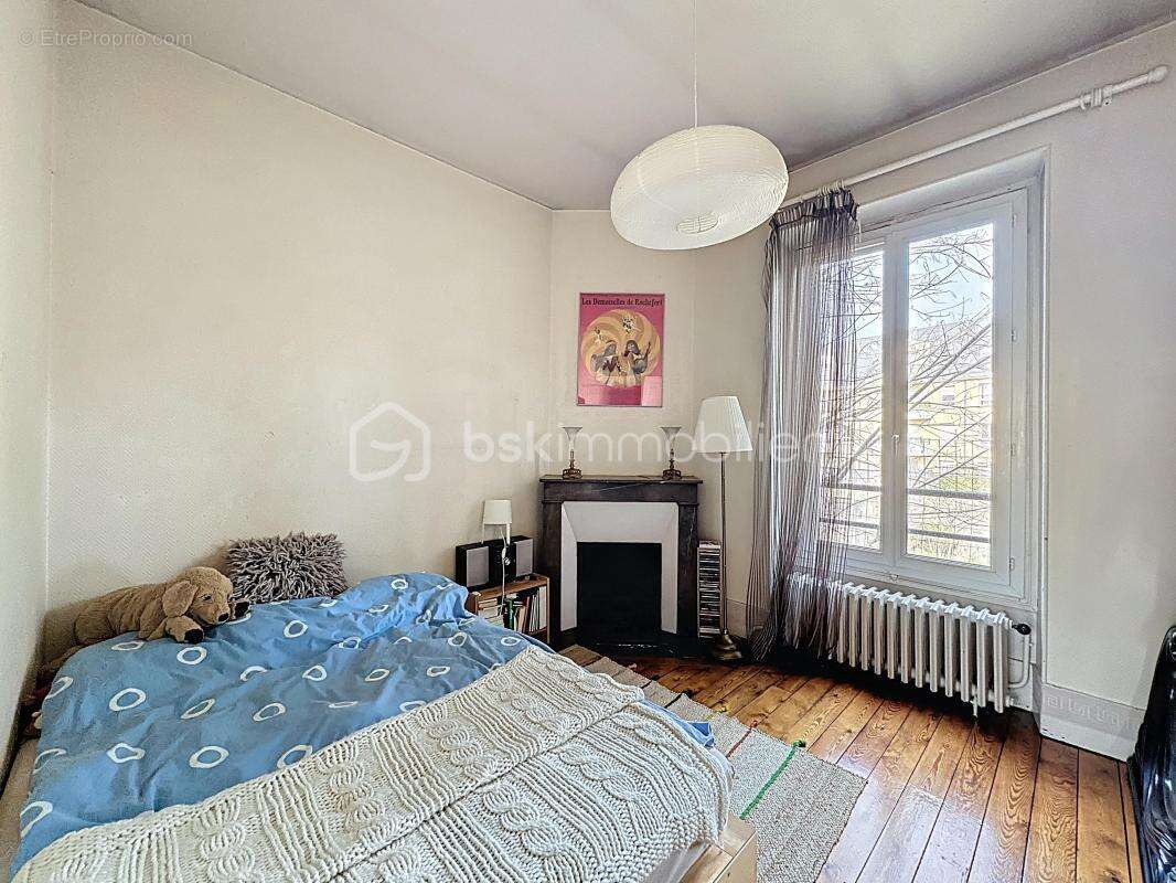 Maison à CORBEIL-ESSONNES