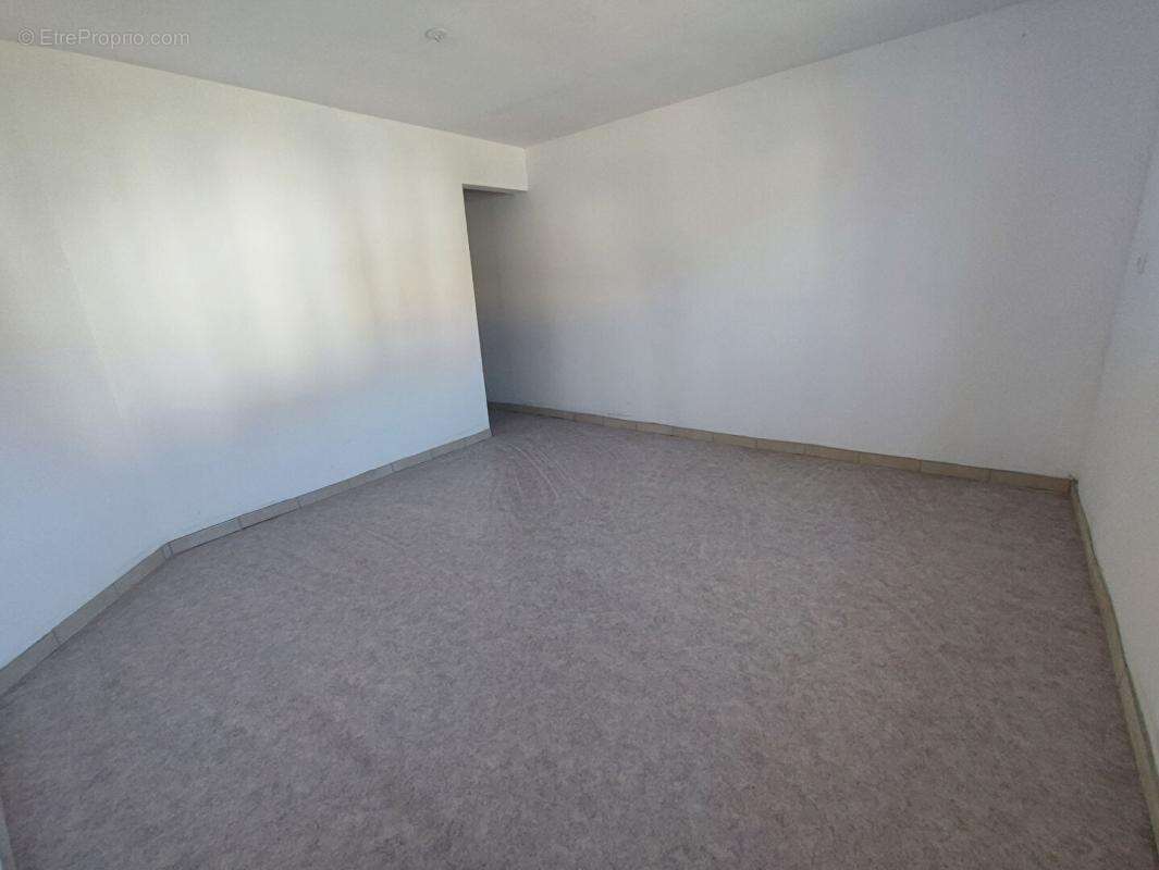 Maison à SAINT-POL-SUR-TERNOISE