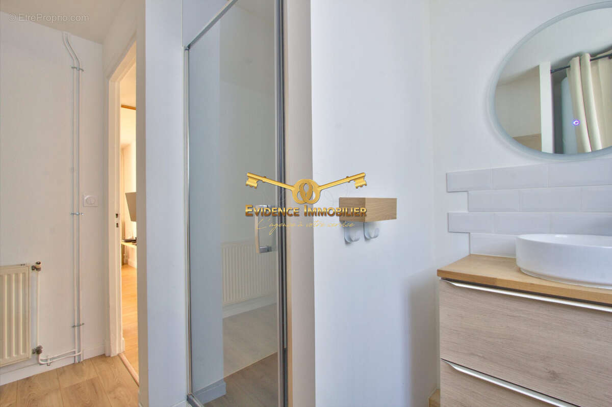 Appartement à LA LECHERE