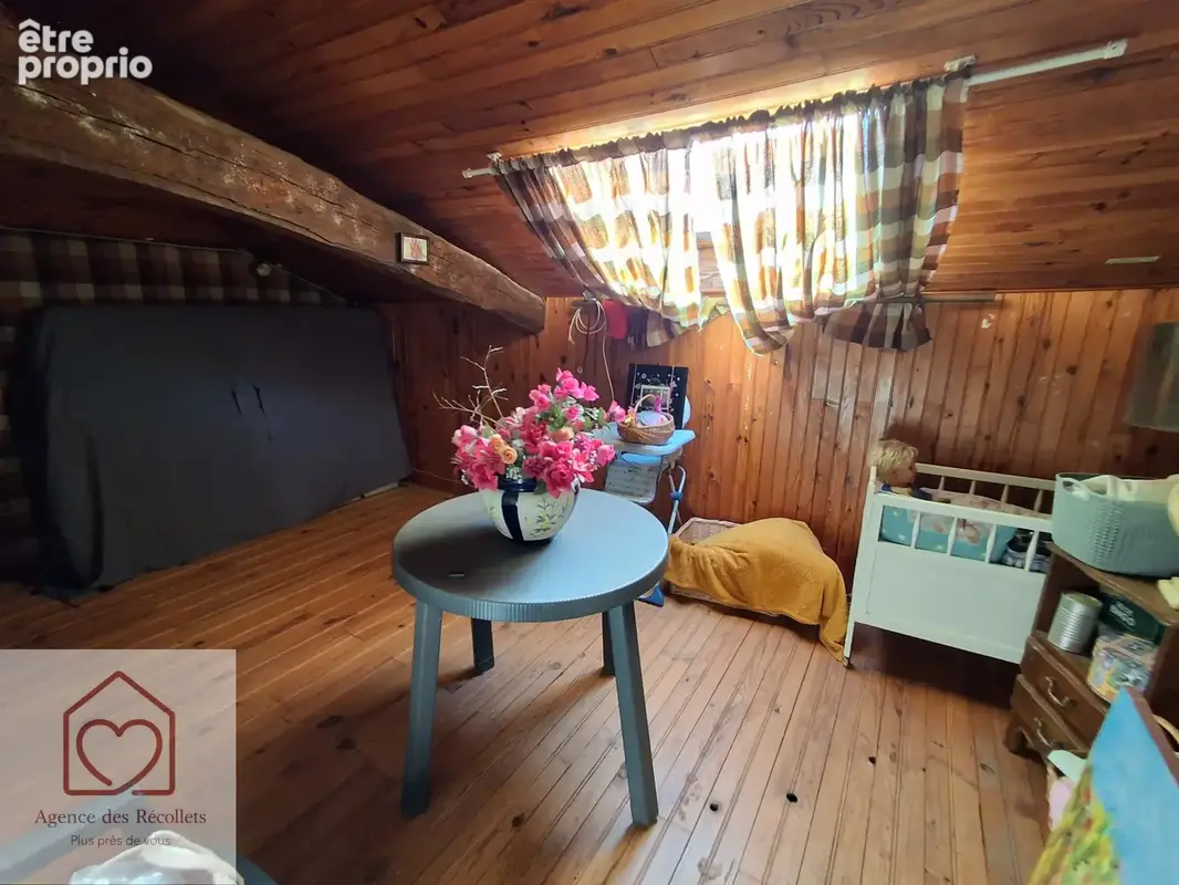 Propriété rurale avec plus de 4,8 hectares de terrain - photo 8