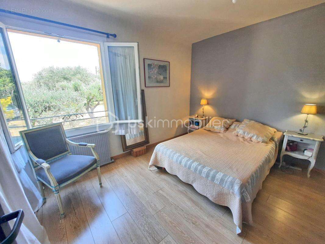 Maison de village 'clés-en-mains' 114 m² utiles + parking - photo 10