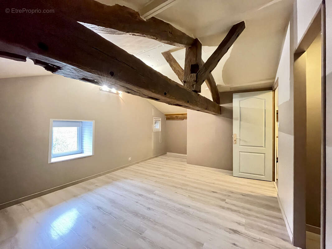 Maison à AVAILLES-LIMOUZINE