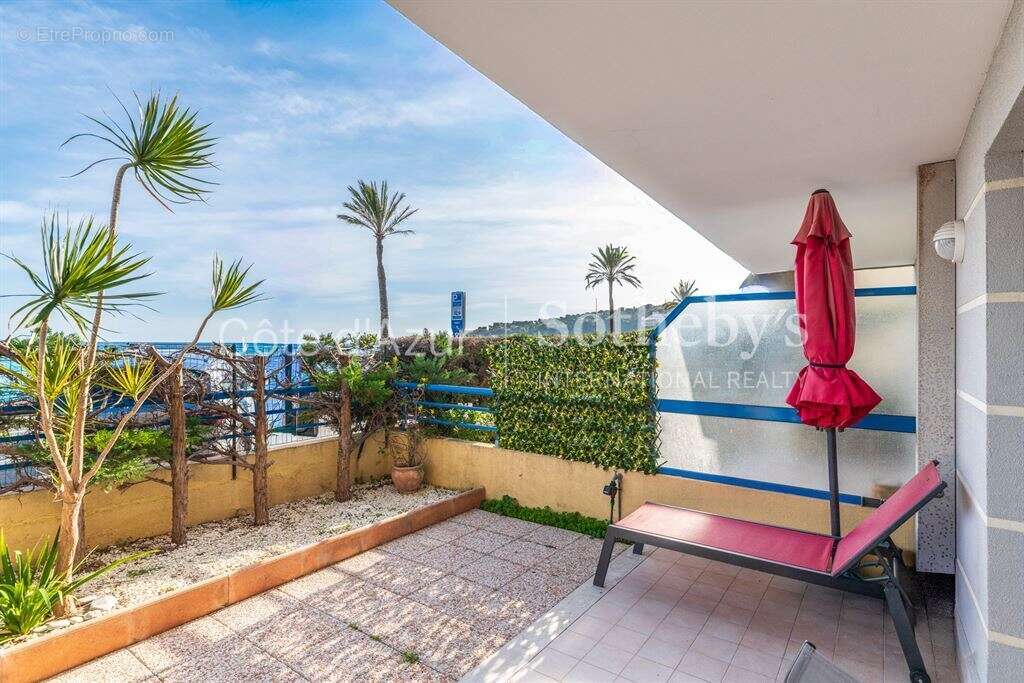 Appartement à ROQUEBRUNE-CAP-MARTIN