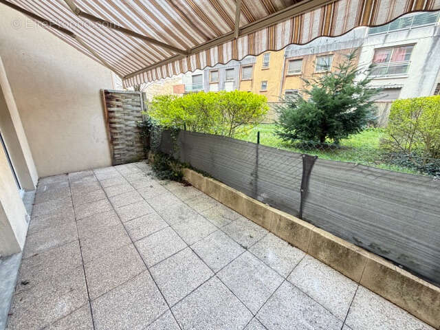 Appartement à LYON-8E