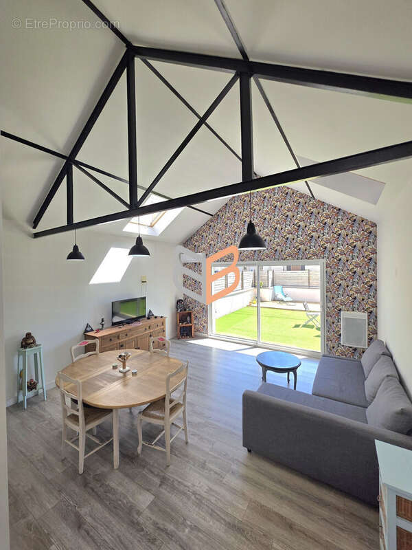 Maison 70 m² à Mercy-Le-Bas  - photo 2