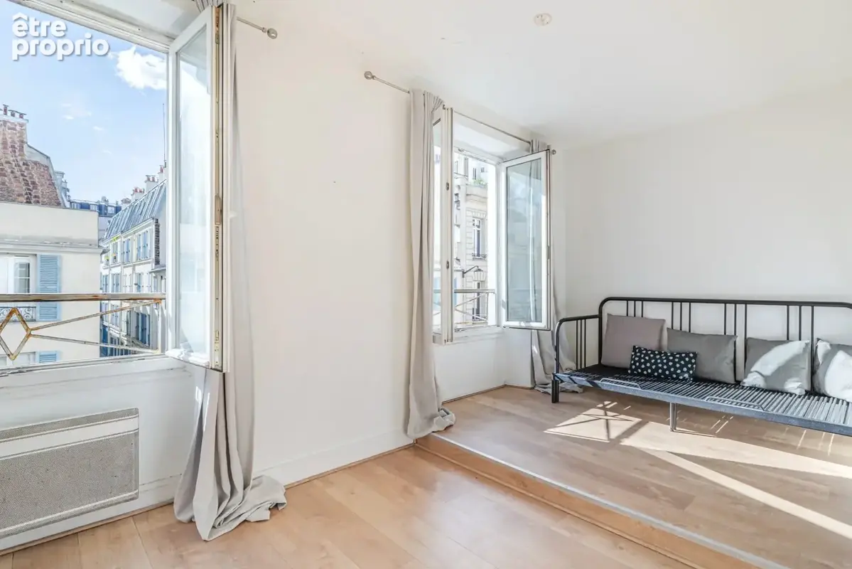 75017 - tocqueville / jouffroy d'abbans - studio - photo 1