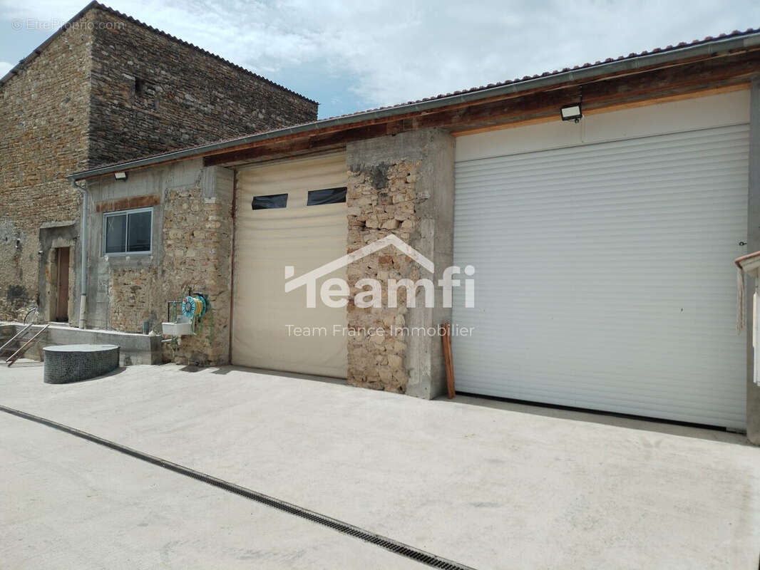 Maison 180 m² à Moissat  - photo 6