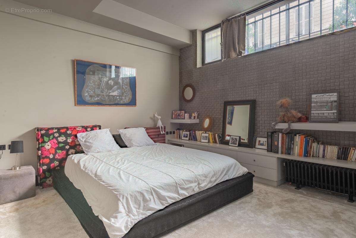 Appartement à PARIS-9E