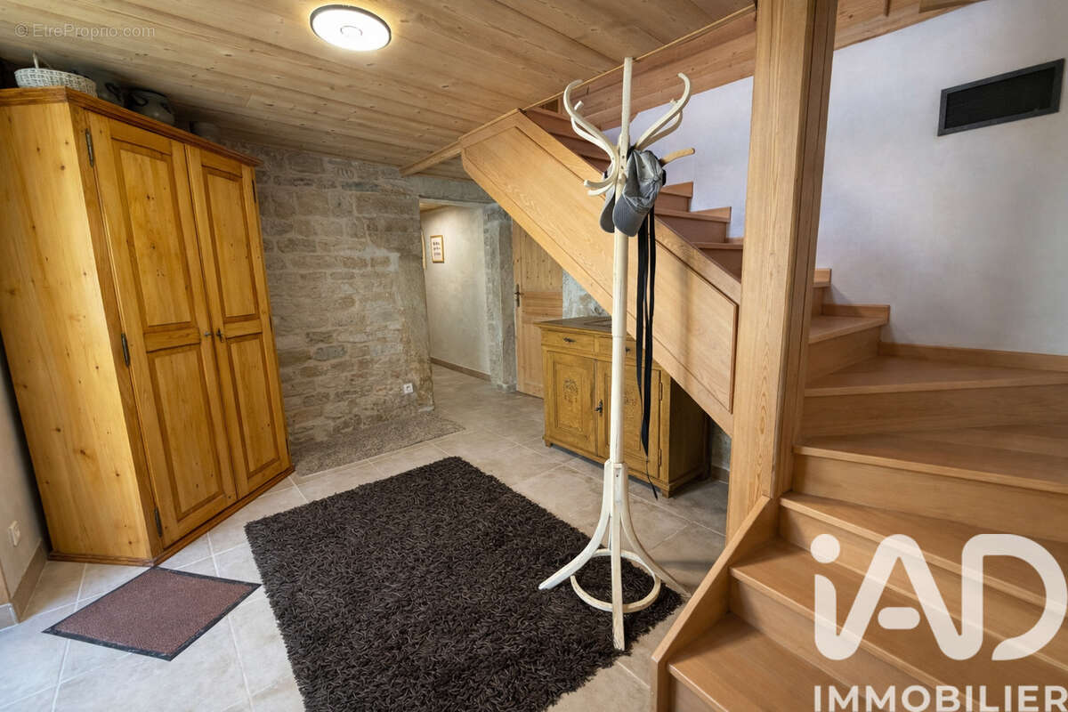 Maison 126 m² à Bellefontaine  - photo 8