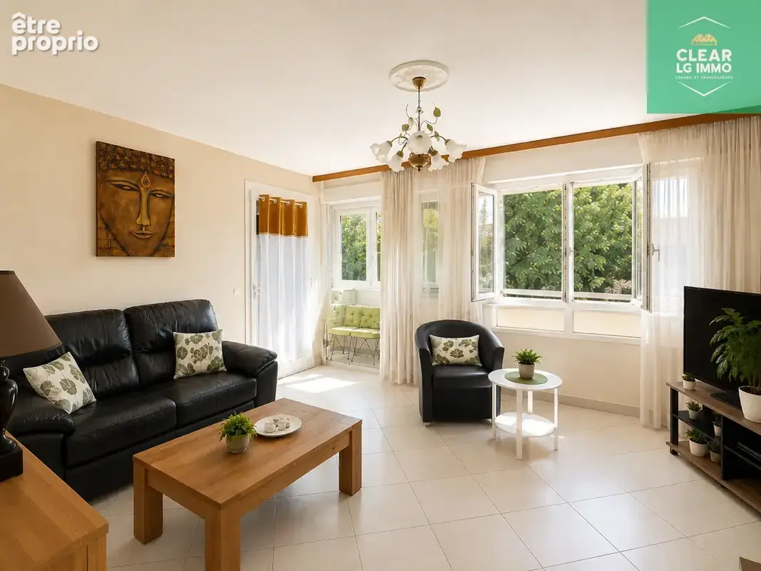 Appartement à CLOUANGE
