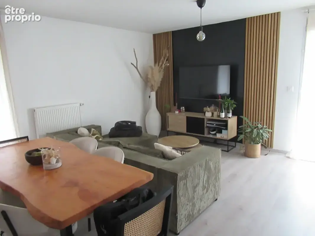 Photo Appartement à Beaucouze au prix de 210 000€