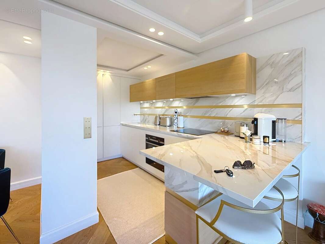 Appartement à LE CANNET