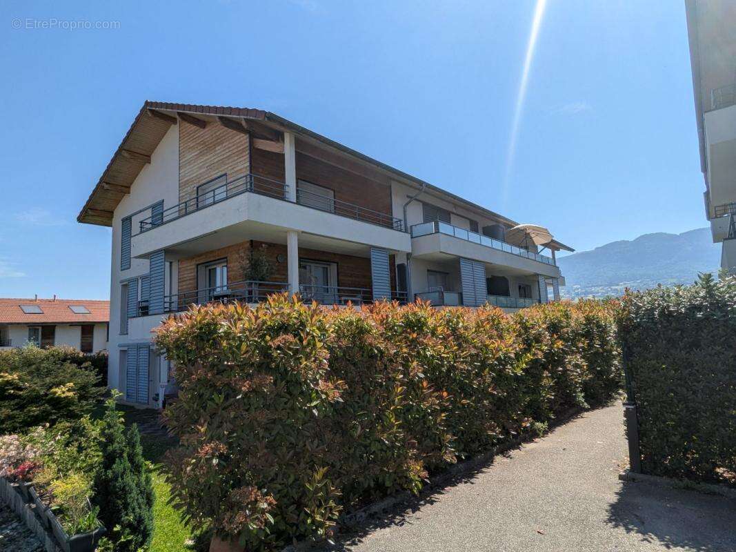 Appartement à FEIGERES