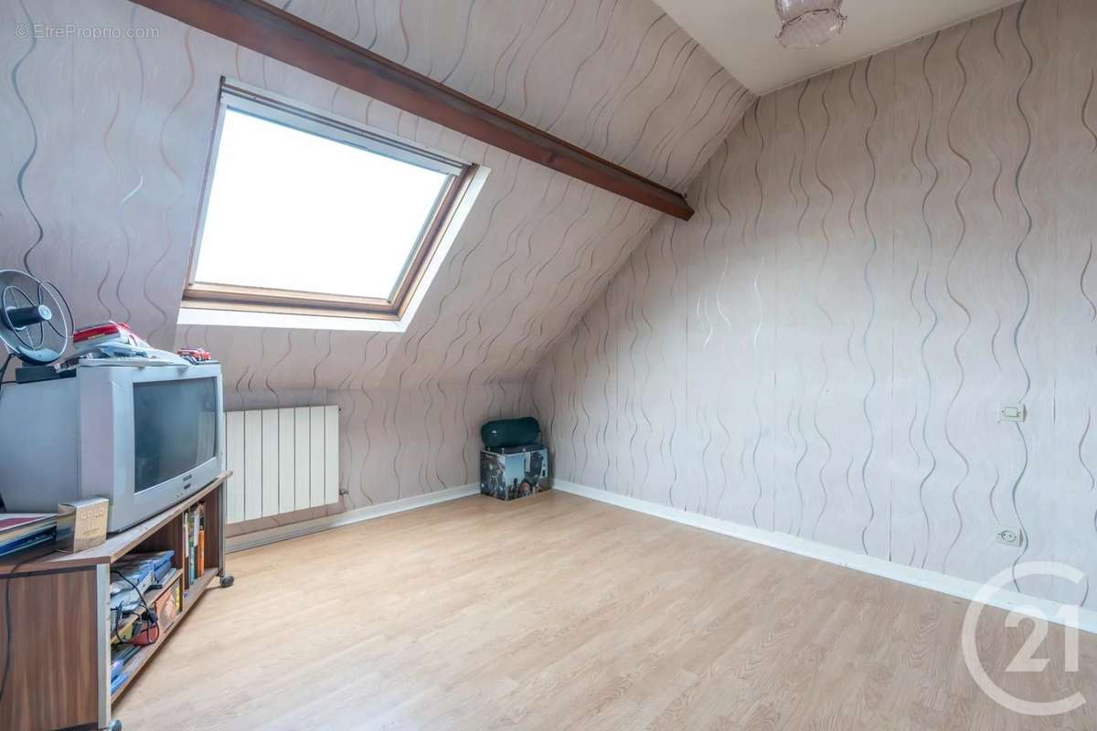 Maison à VILLIERS-SUR-MARNE