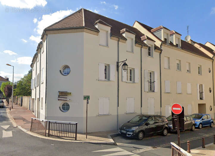 Appartement à BRIE-COMTE-ROBERT