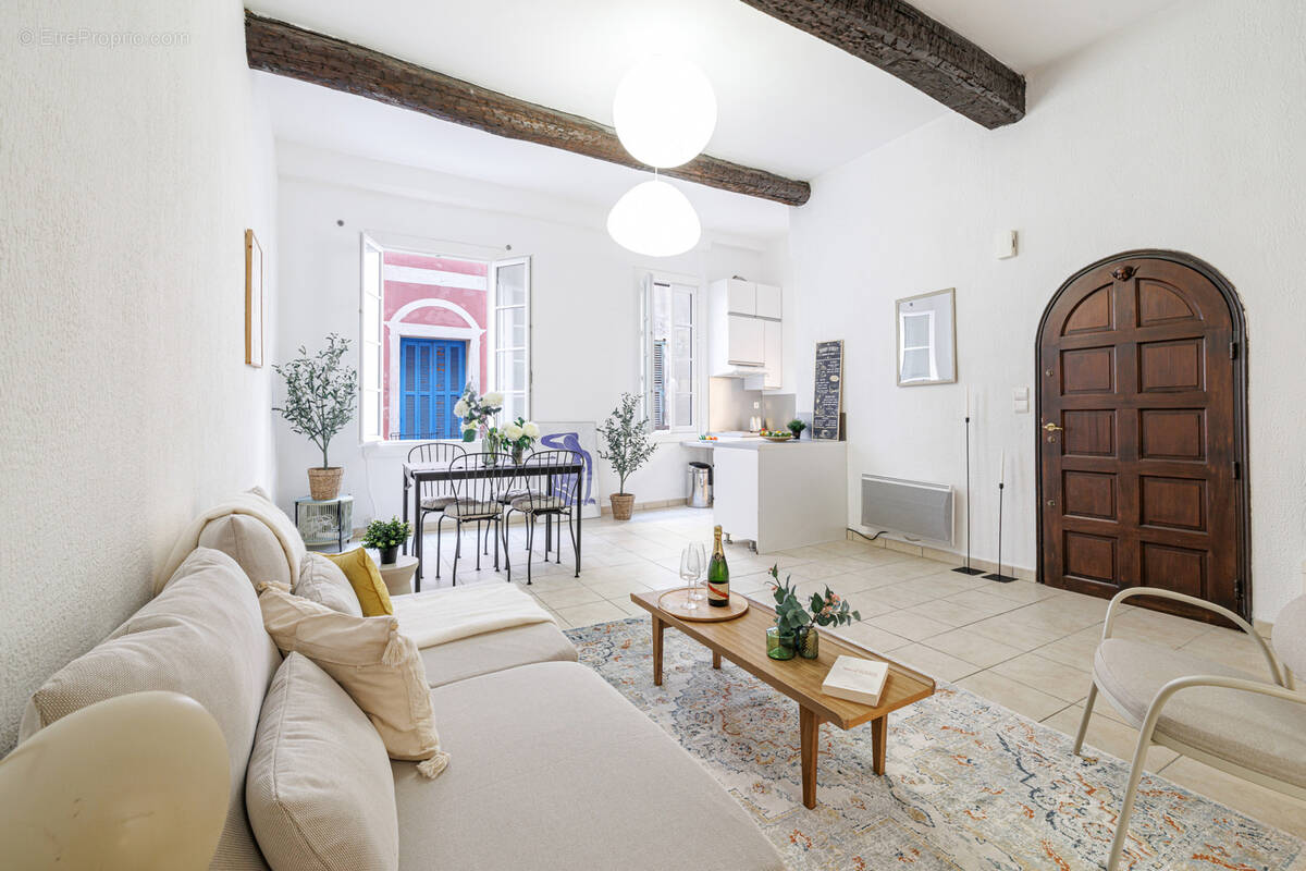 Appartement à VILLEFRANCHE-SUR-MER