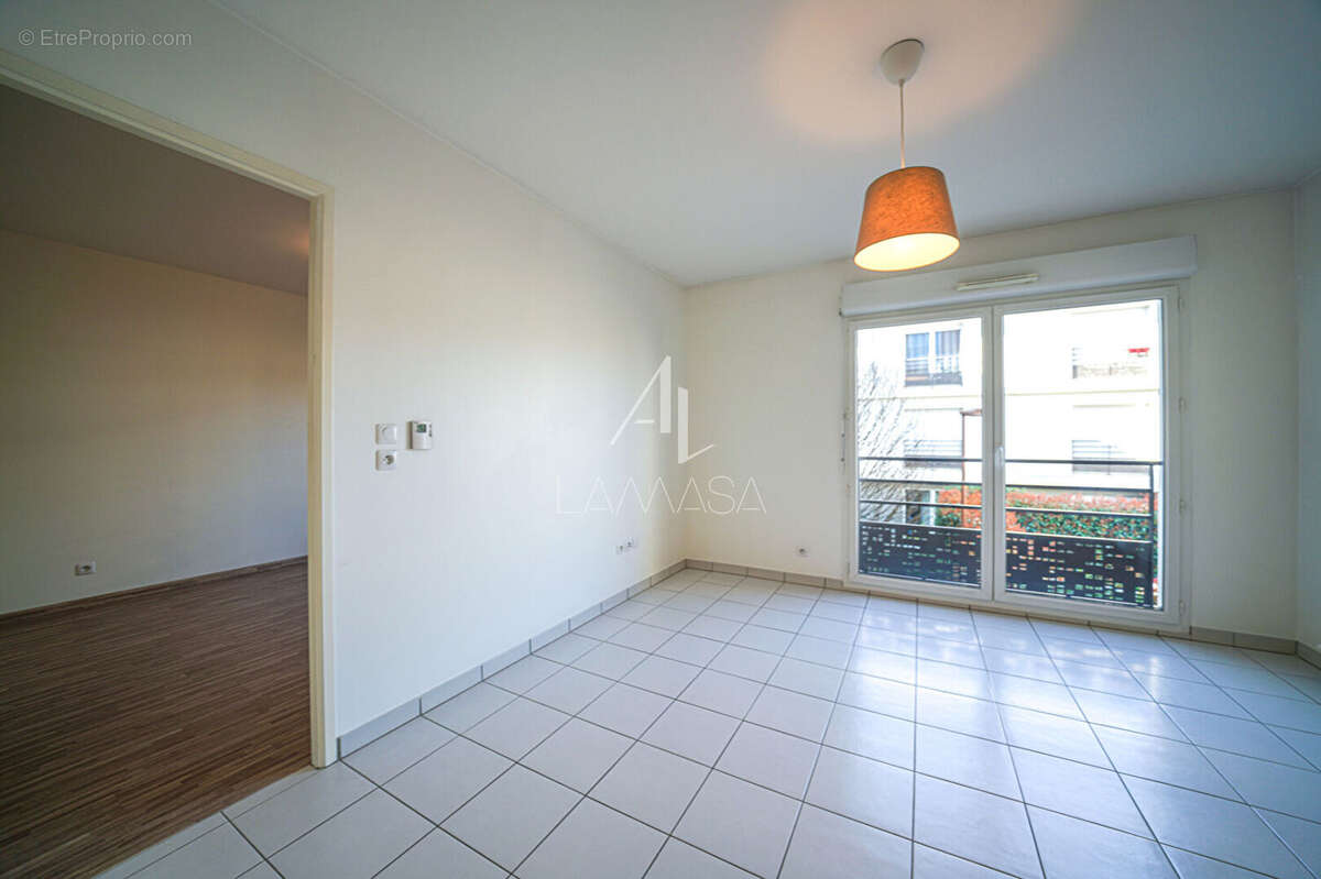 Appartement à POMPONNE