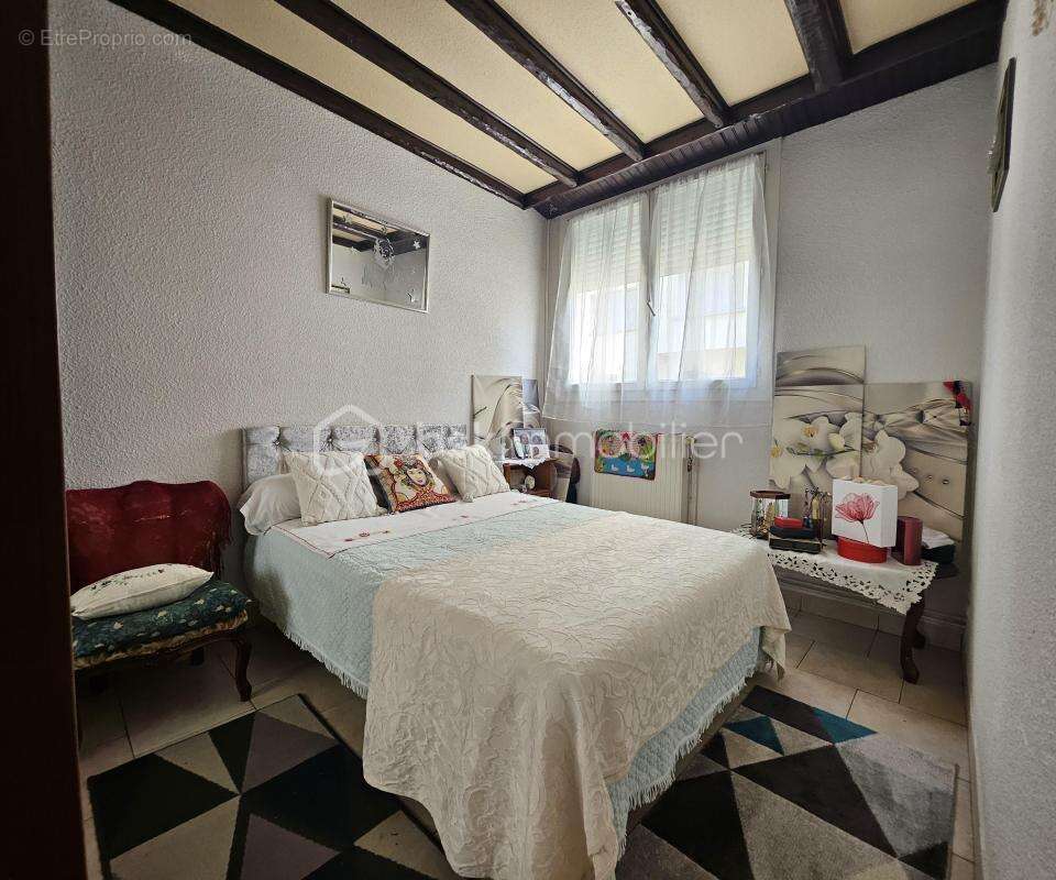 Appartement à SAINT-MARTIN-D'HERES