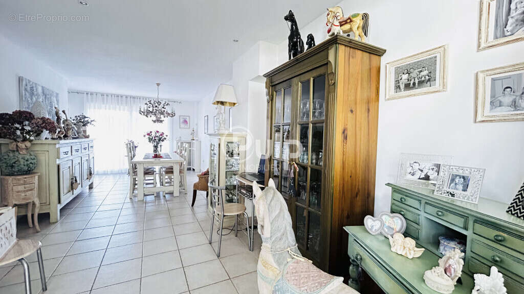 Maison à ELEU-DIT-LEAUWETTE