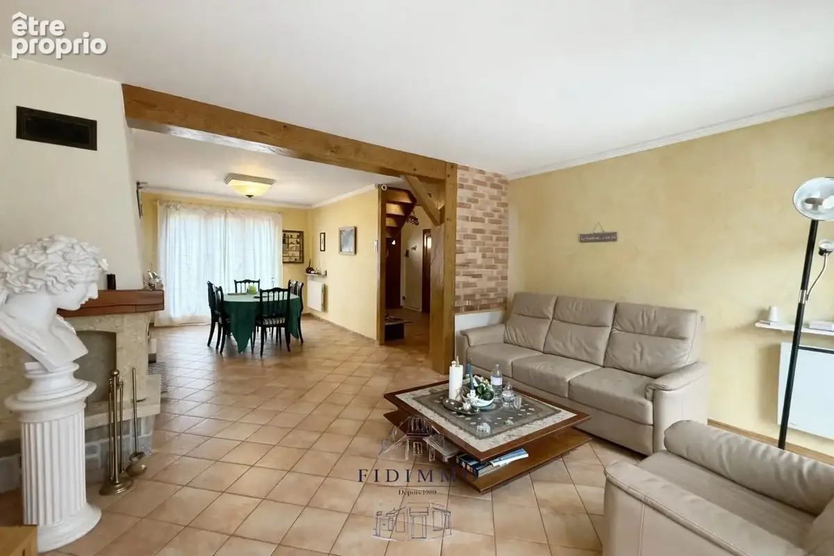 4332 - Charmante maison familale avec jardin - photo 3