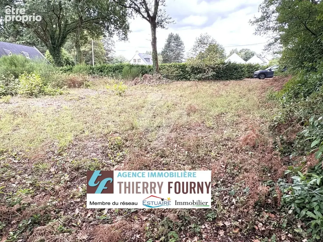 Terrain à TREILLIERES