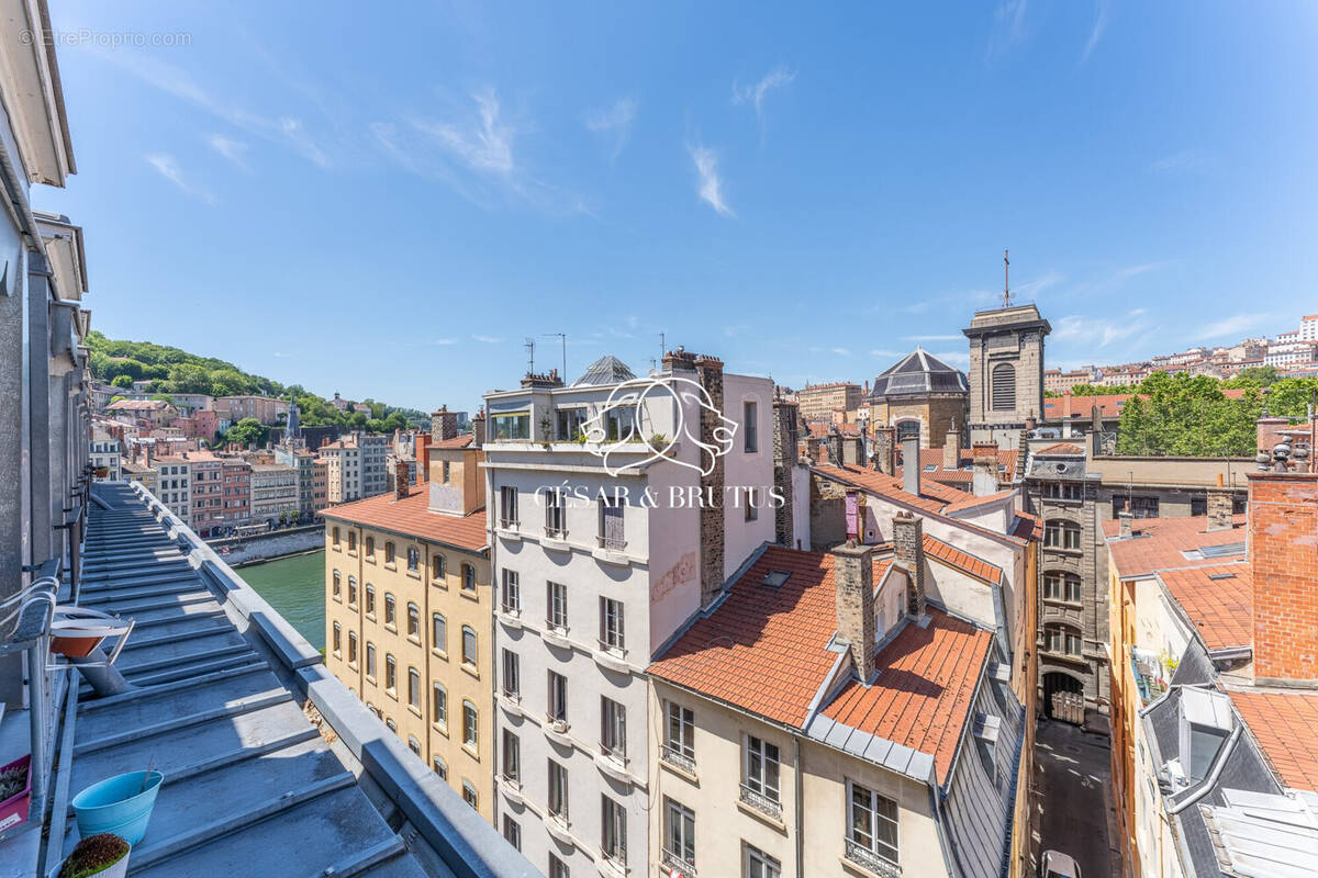 Appartement à LYON-1E