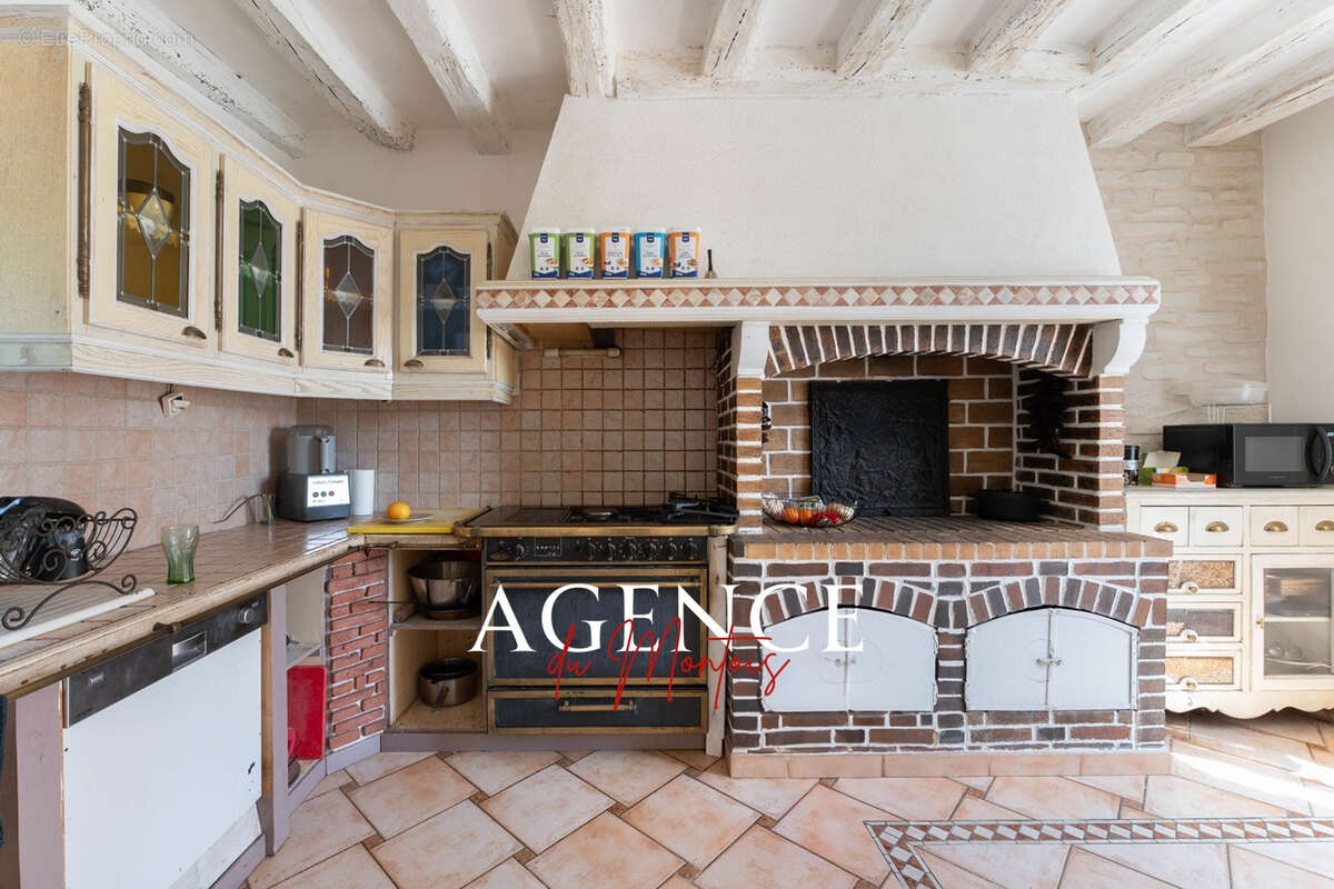 Maison à DONNEMARIE-DONTILLY