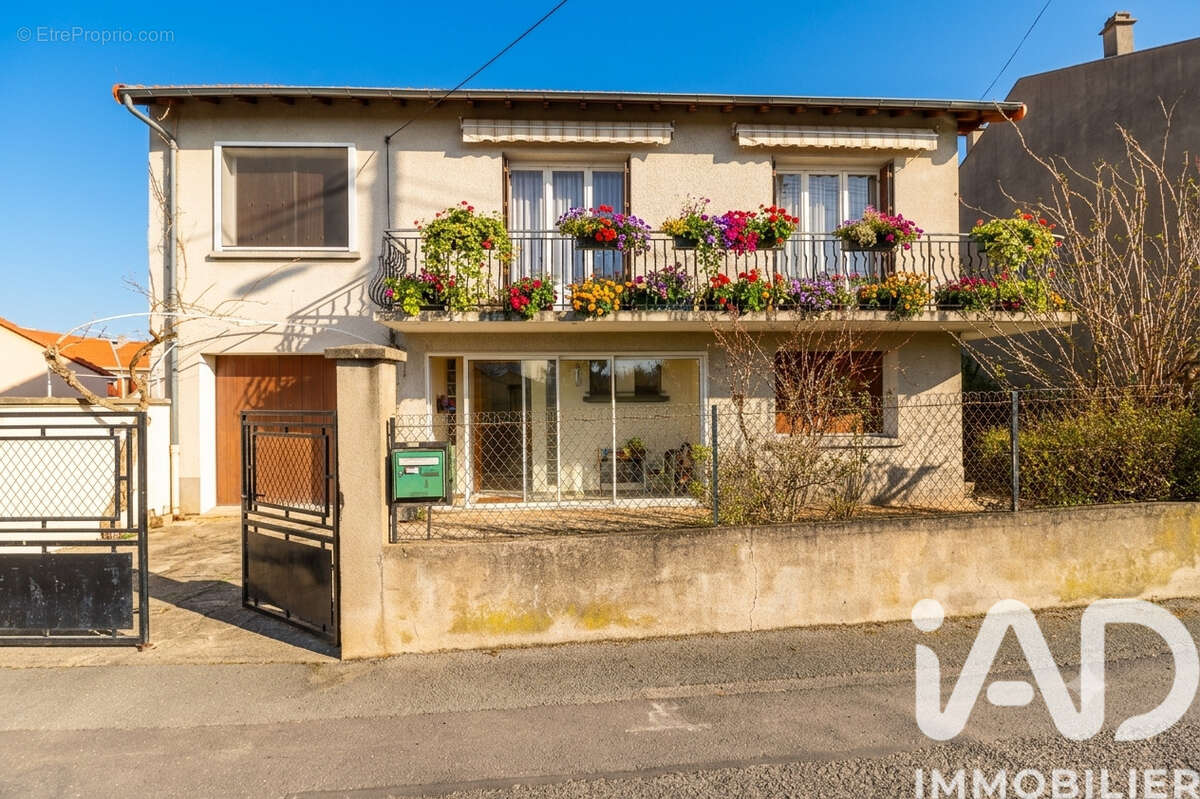 Photo 4 - Maison à LEMPDES