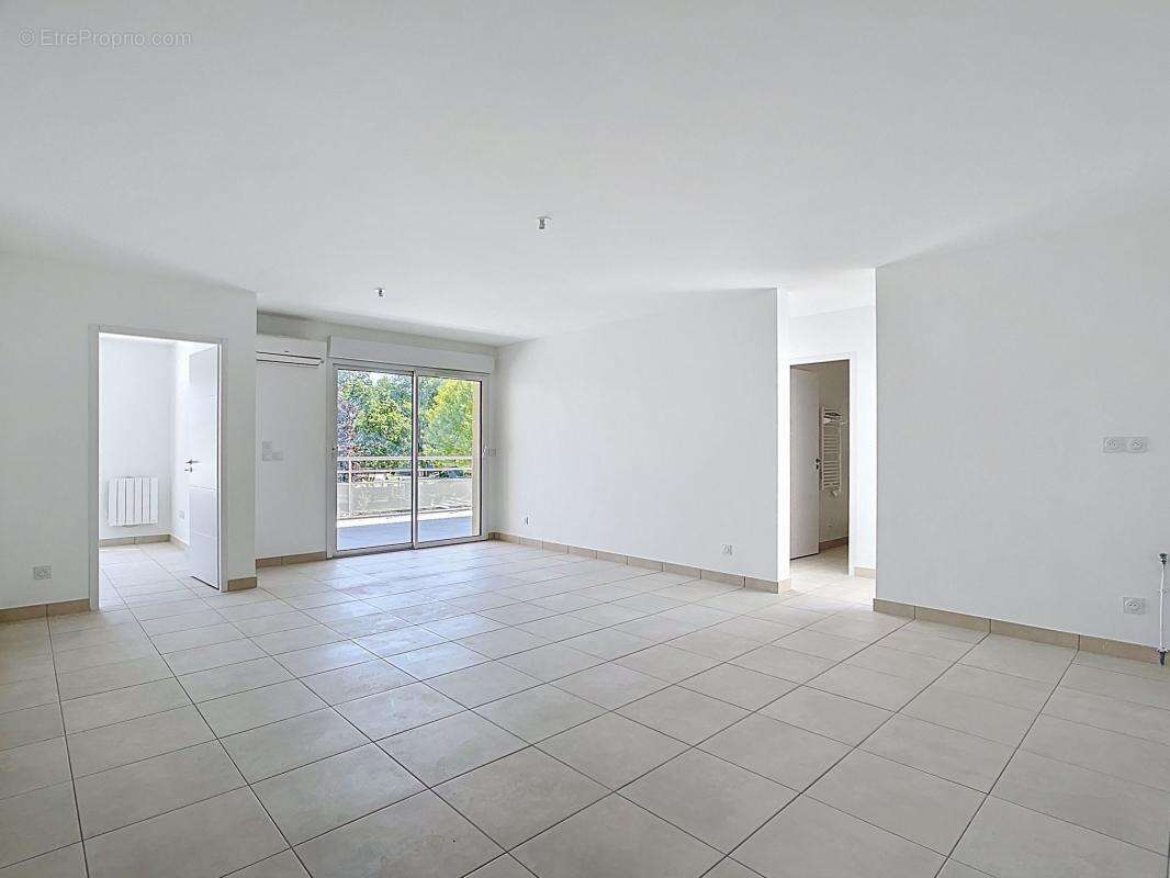 Appartement à PORTES-LES-VALENCE