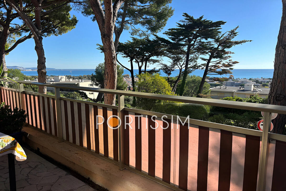 Appartement à VILLENEUVE-LOUBET