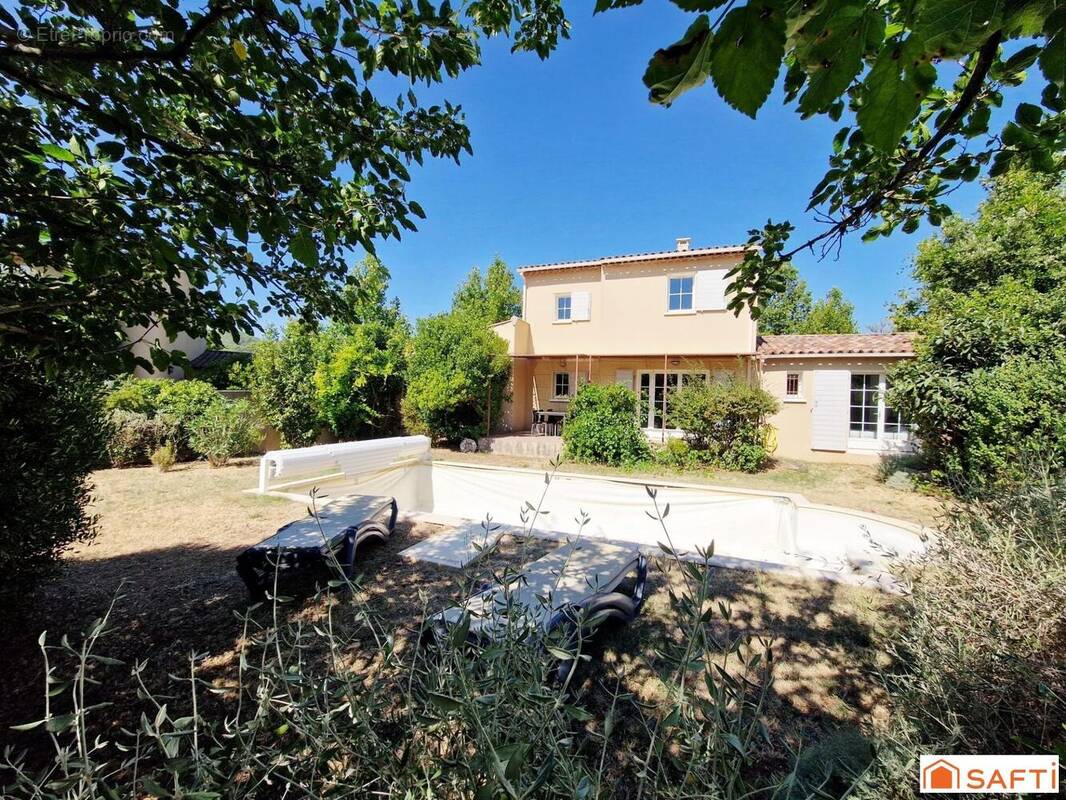 Photo 1 - Maison à SAINT-SATURNIN-LES-APT