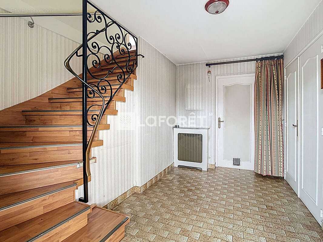Maison Limoges 6 pièce(s) 148.59 m2 - photo 10