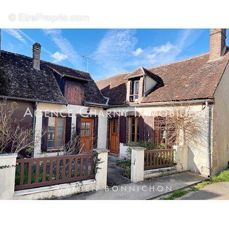 Maison à CHAMBEUGLE
