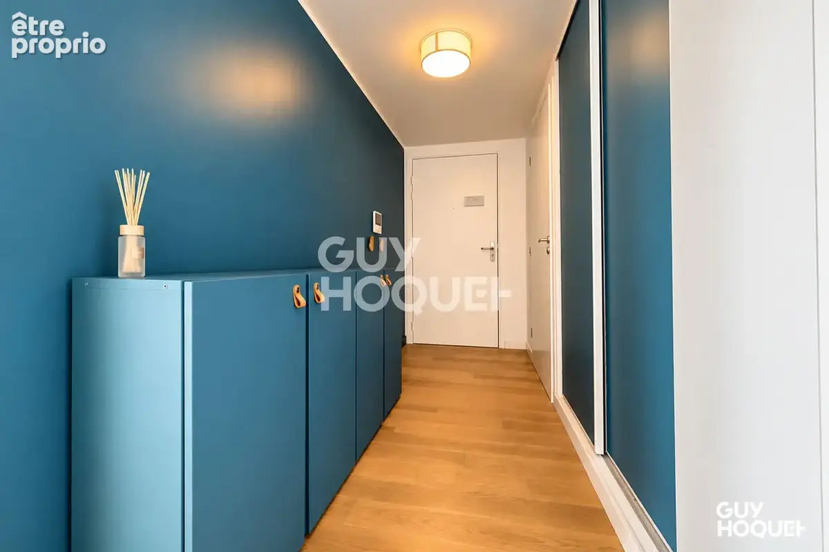 4 pièces traversant - balcon & parking - photo 9