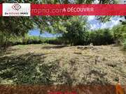 Terrain à LE VAUCLIN