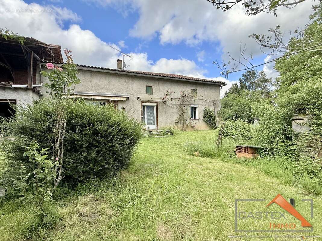 Maison à MANE