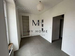 Appartement à REMALARD