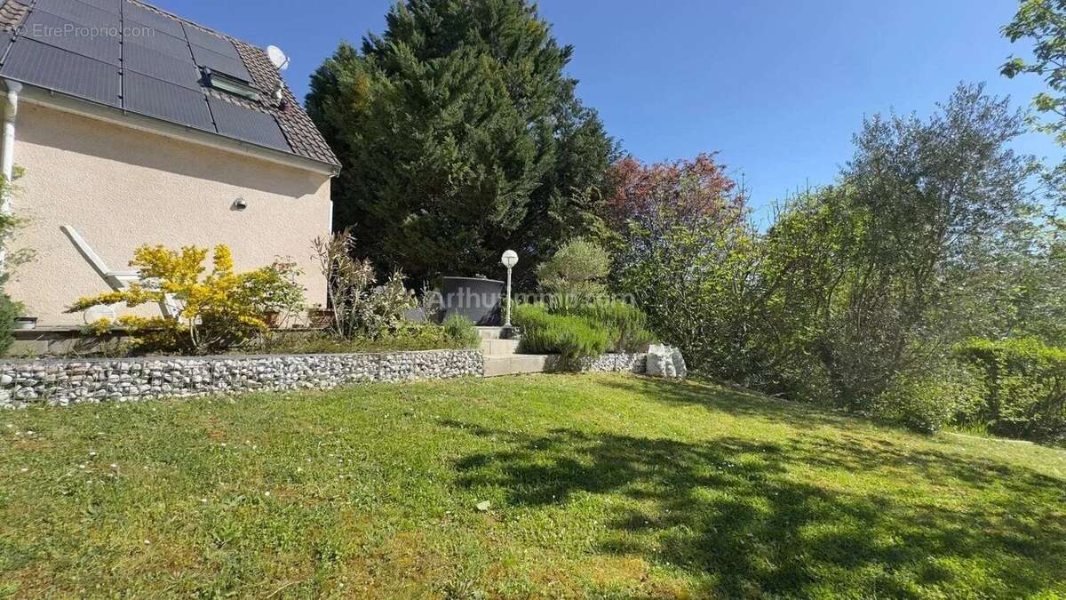 Maison à BOISSISE-LE-ROI