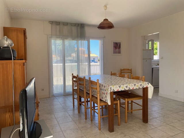 Maison à LA BREE-LES-BAINS