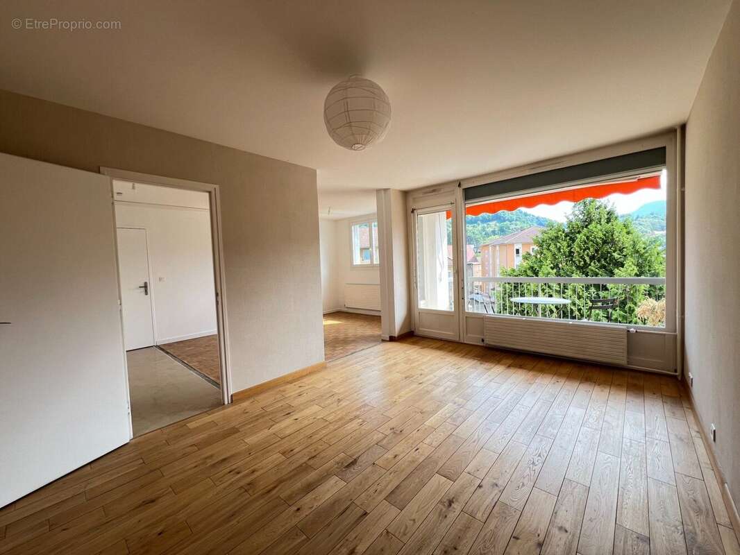 Appartement à VOIRON
