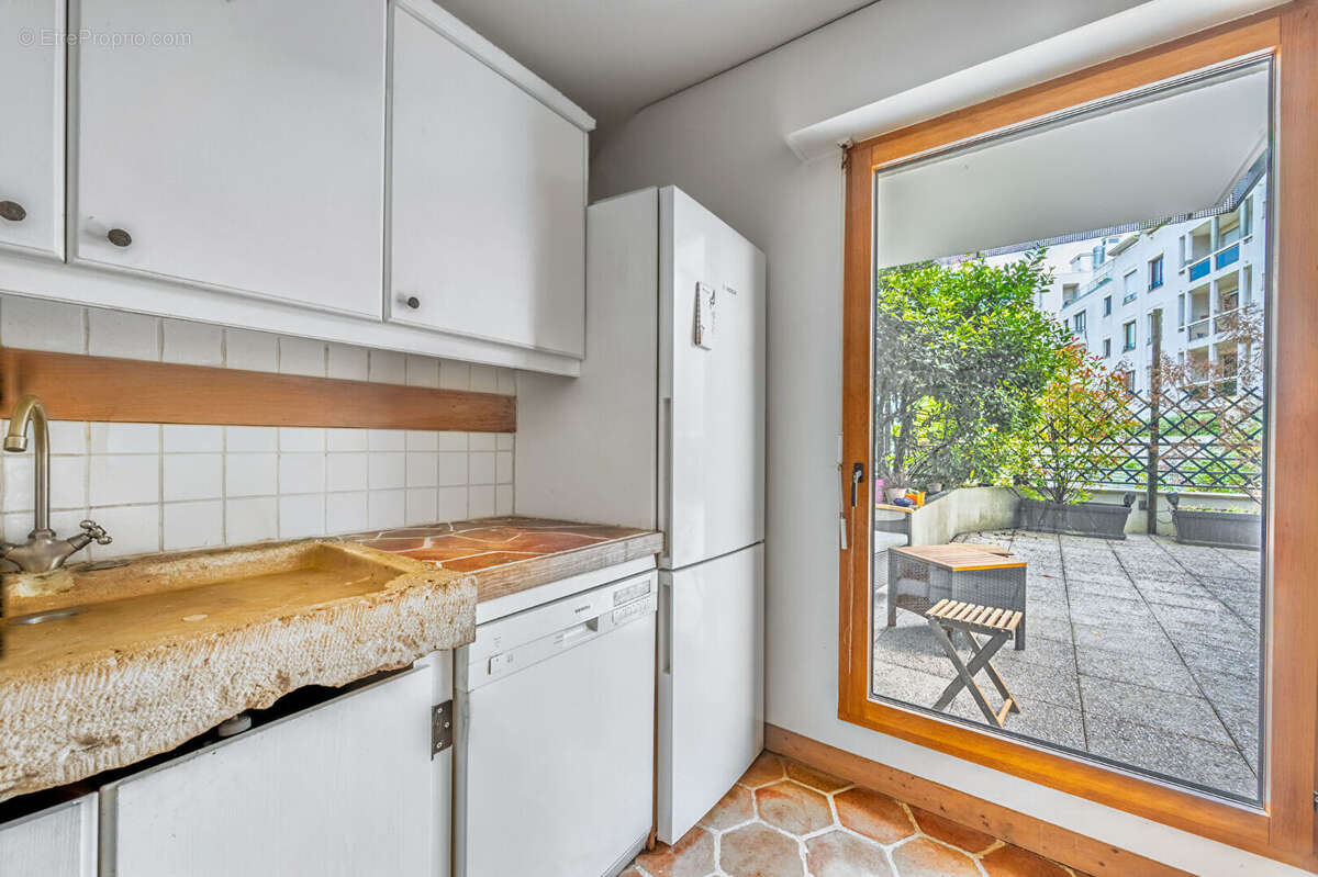 Appartement à ISSY-LES-MOULINEAUX