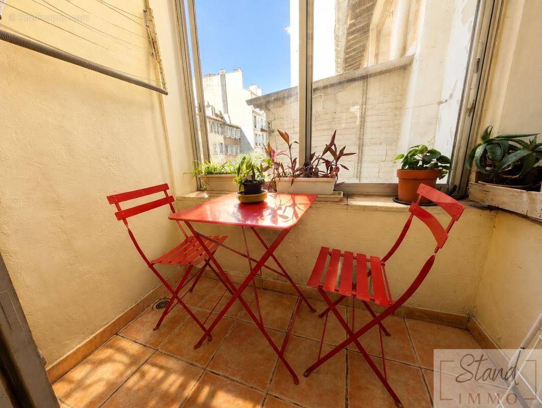 Appartement à MARSEILLE-6E