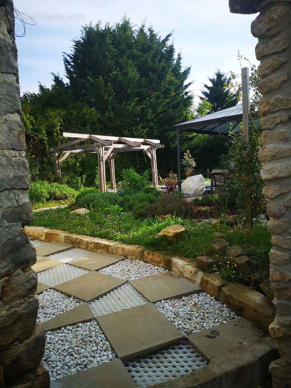 Maison à LA FERTE-ALAIS