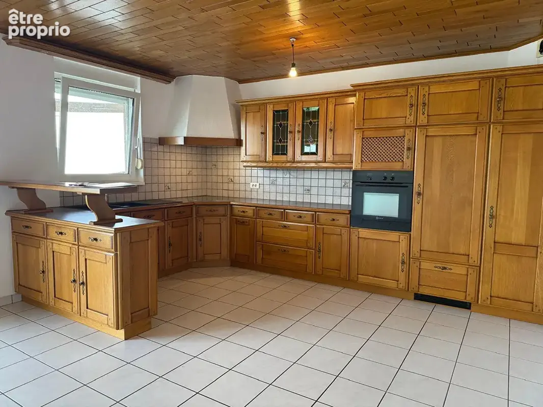 Sarralbe - 3 pièces - 76 m² avec balcon et garage - photo 2
