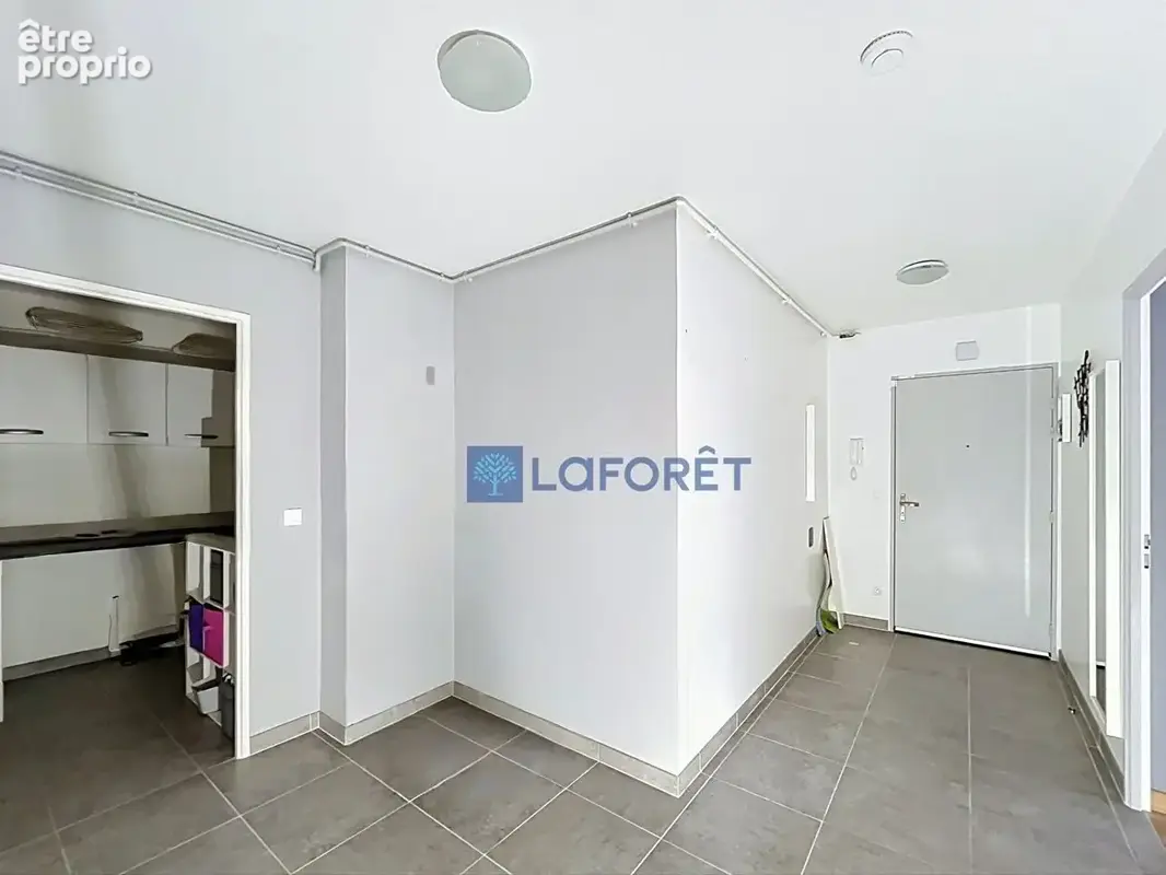 Appartement 5 pièces 3 chambres - Saint Pierre Du Perray - photo 7