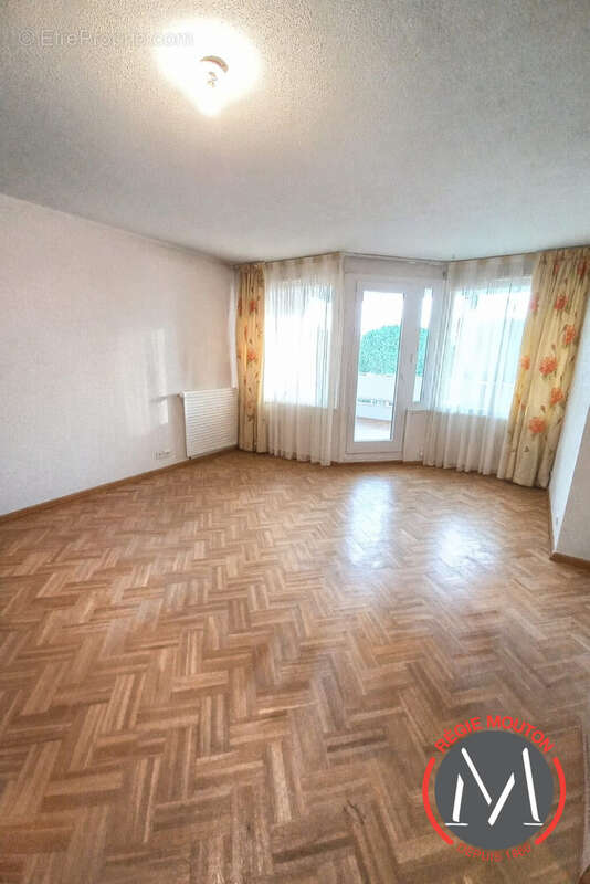 Appartement à LYON-8E