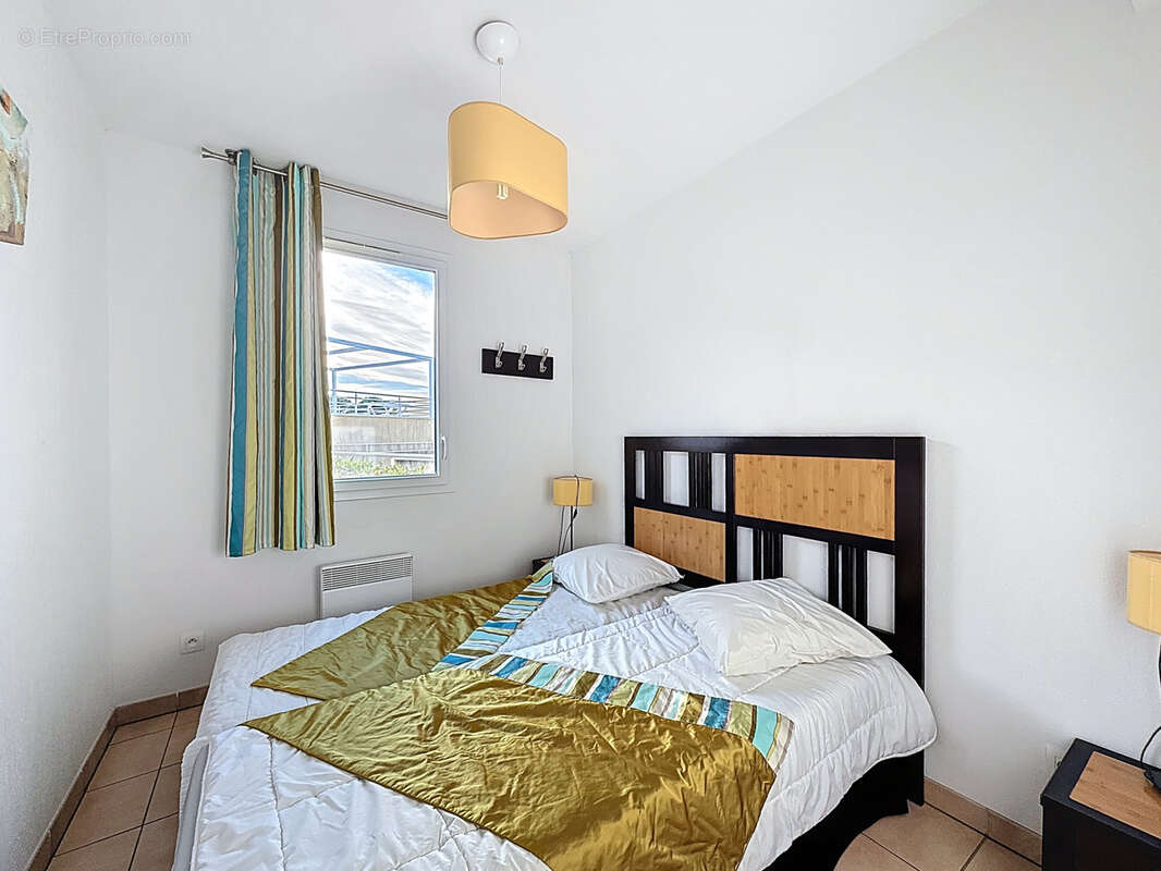 Appartement à SIX-FOURS-LES-PLAGES