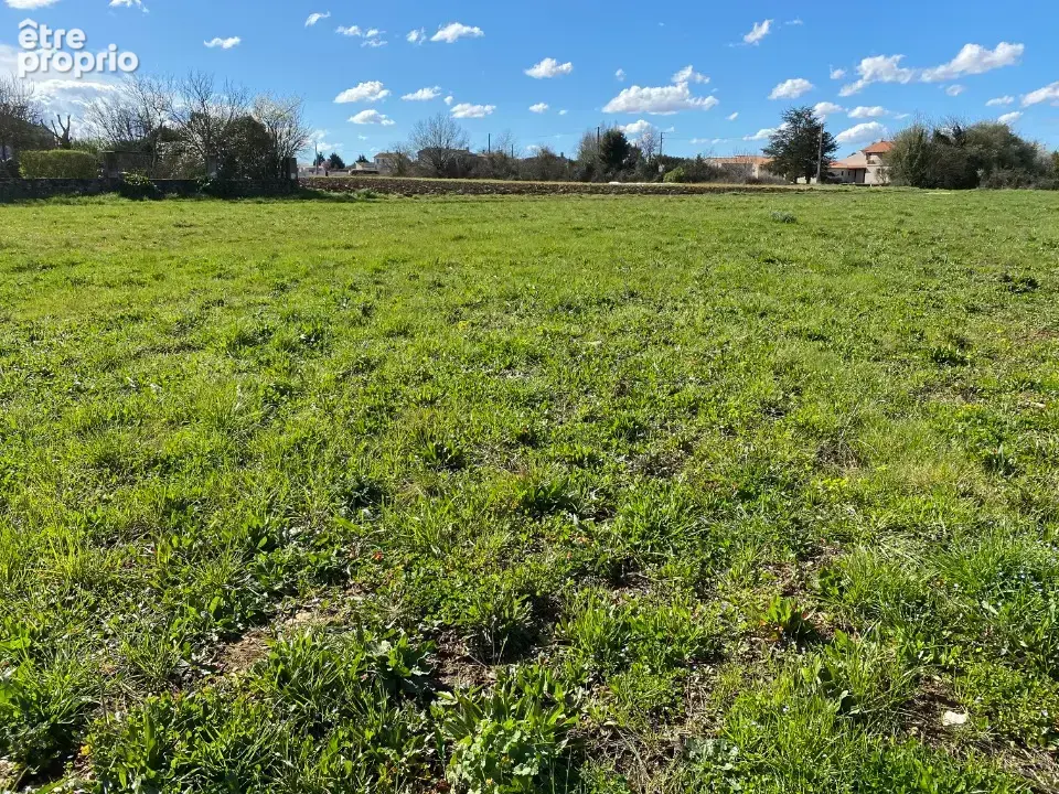 Terrain 350 m² à Surgeres  - photo 2