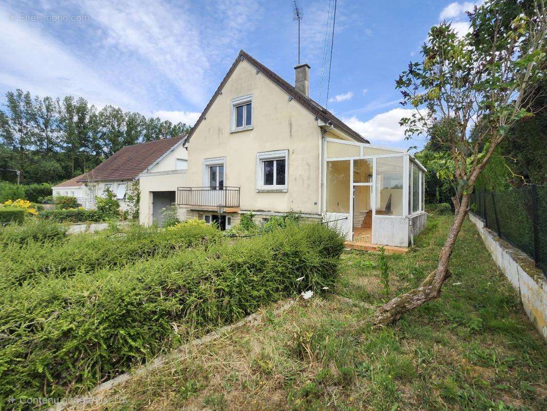 Maison 113 m² à Tracy-Le-Mont  - photo 4